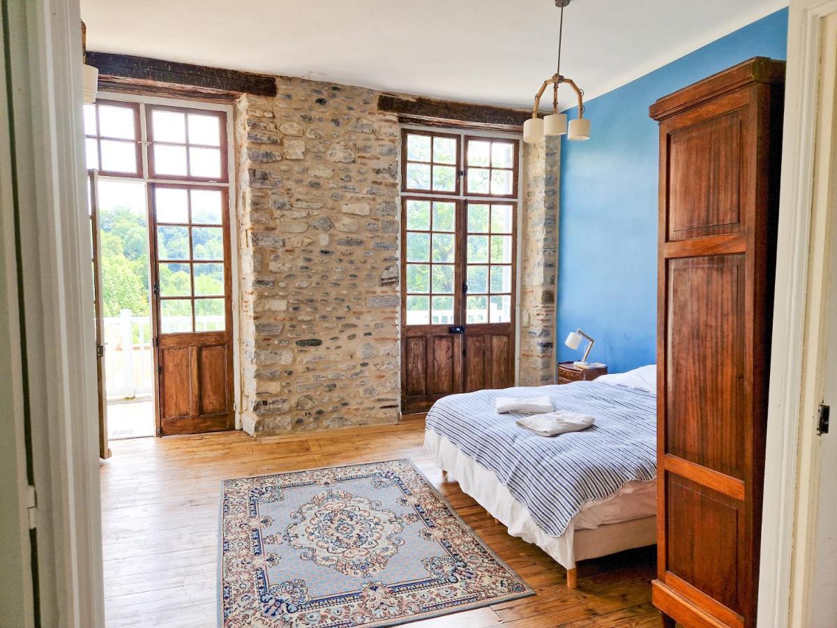 Du Pont De La Légende Bed & Breakfast Sauveterre-de-Bearn